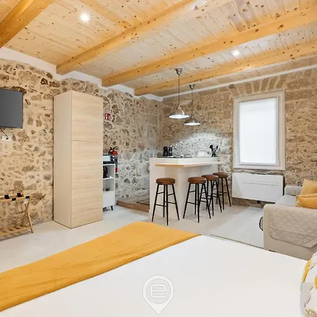 Estay - Estrella De Mar Rossa * Αλγκέρο